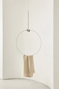 Argola Coat Hanger