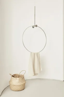 Argola Coat Hanger