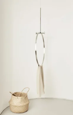 Argola Coat Hanger