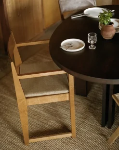 Armrest Chair 01