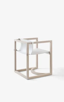 Capa Chair