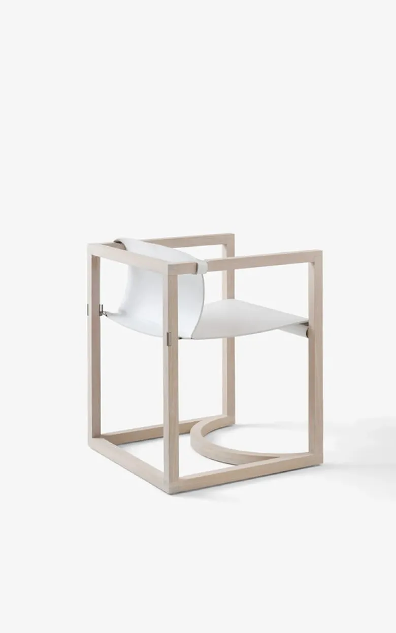 Capa Chair