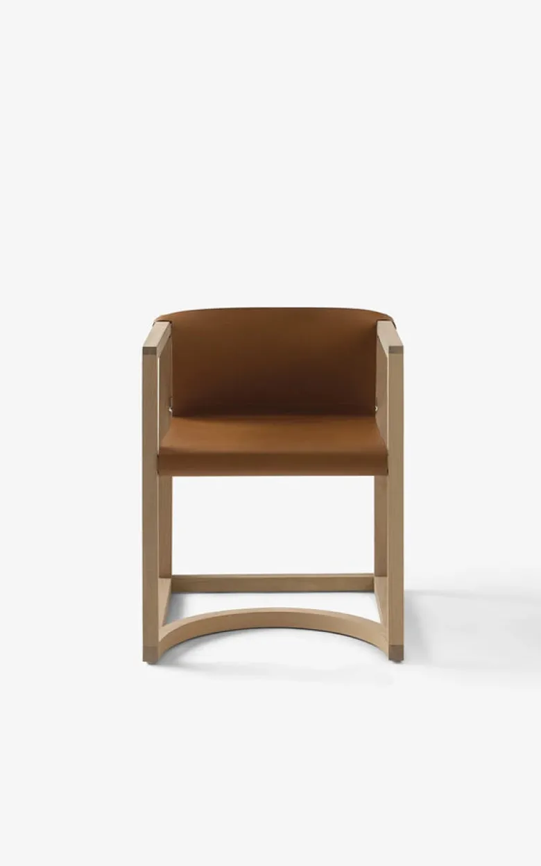 Capa Chair