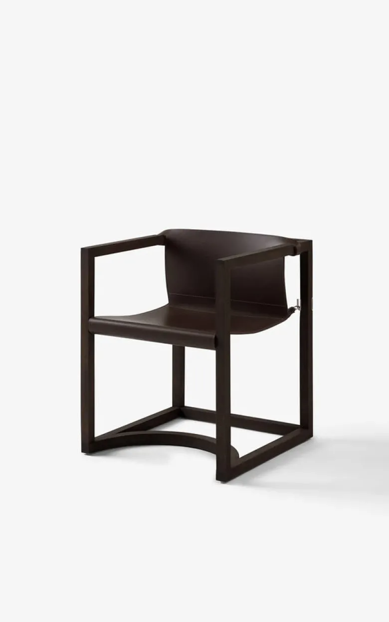 Capa Chair