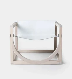 Capa Lounge Chair