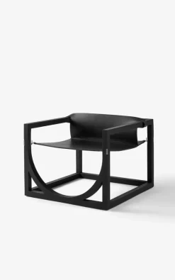 Capa Lounge Chair