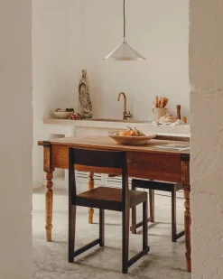 Chair 01
