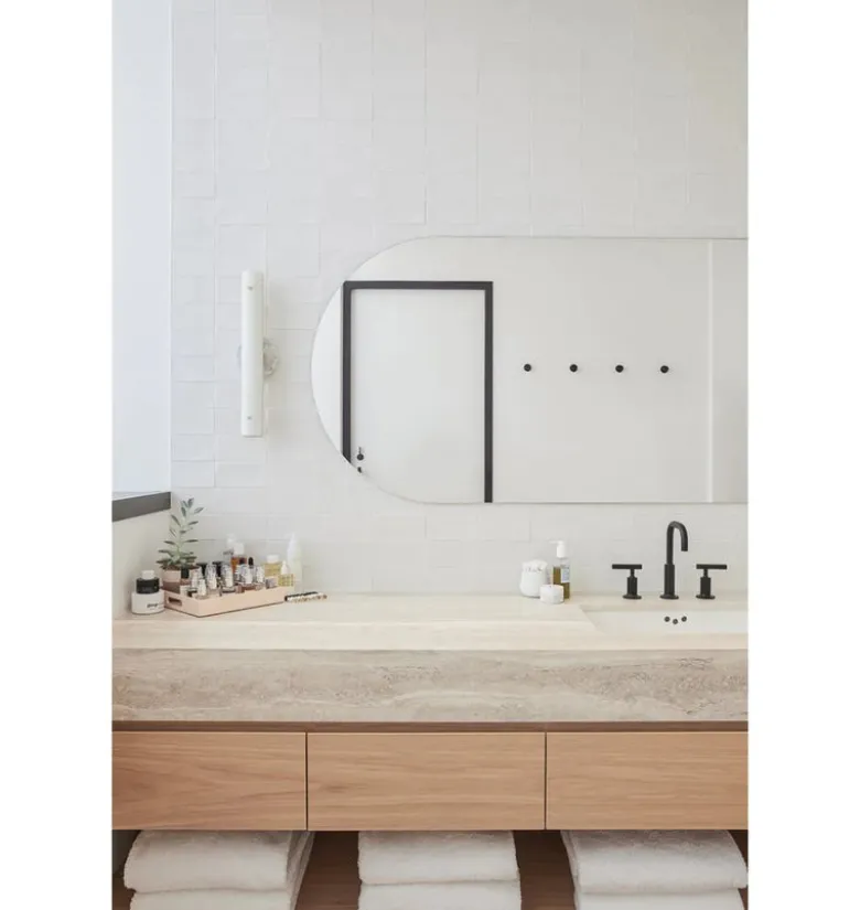 Counterweight Circle Sconce