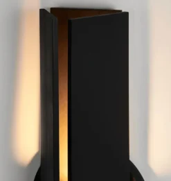 Delta Sconce
