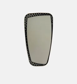 Dorian Mirror
