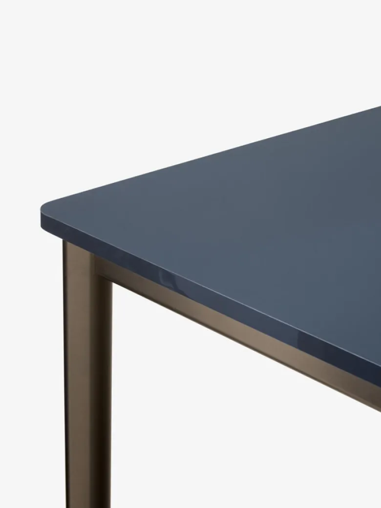 Drip HW113 Table