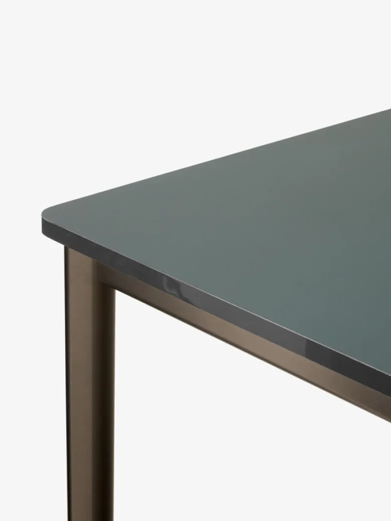 Drip HW111 Table