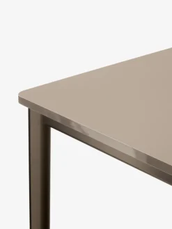 Drip HW111 Table