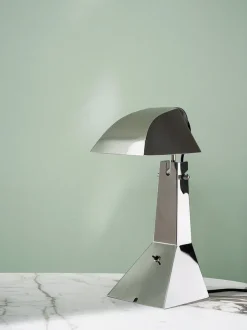 E63 Lamp