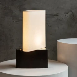 Fulcrum Table Light