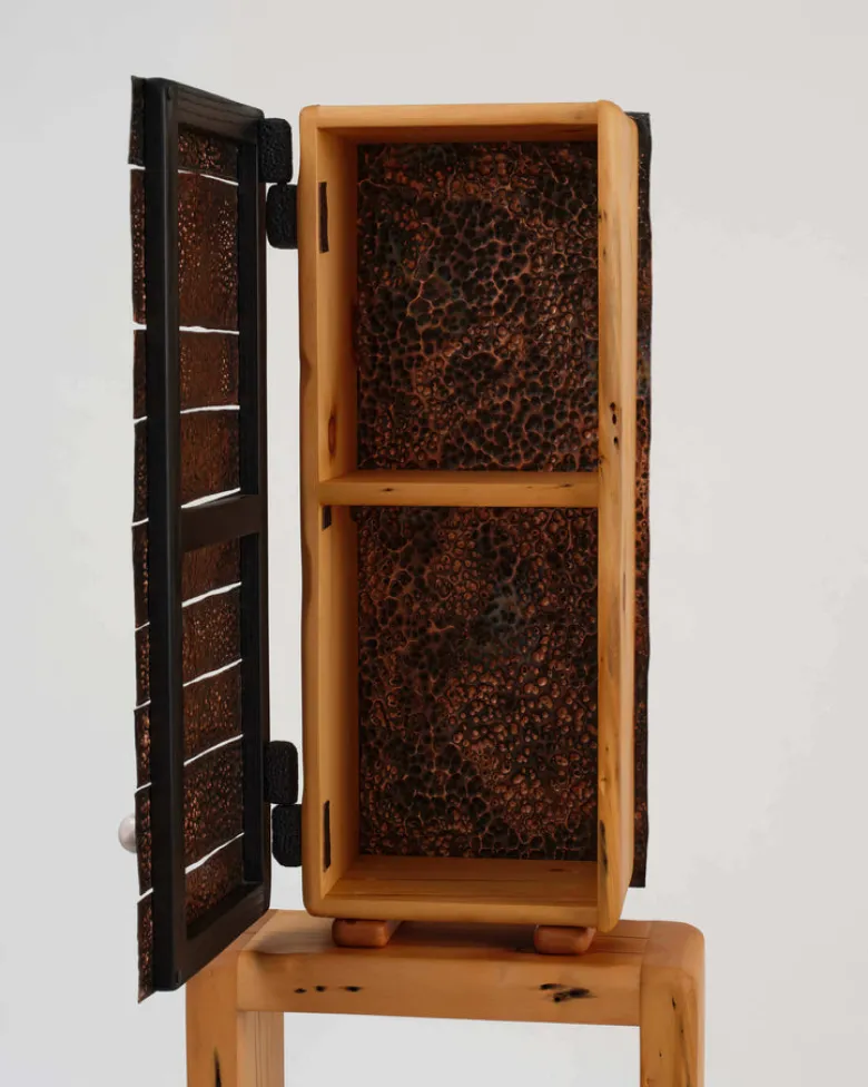 Gambler Cabinet