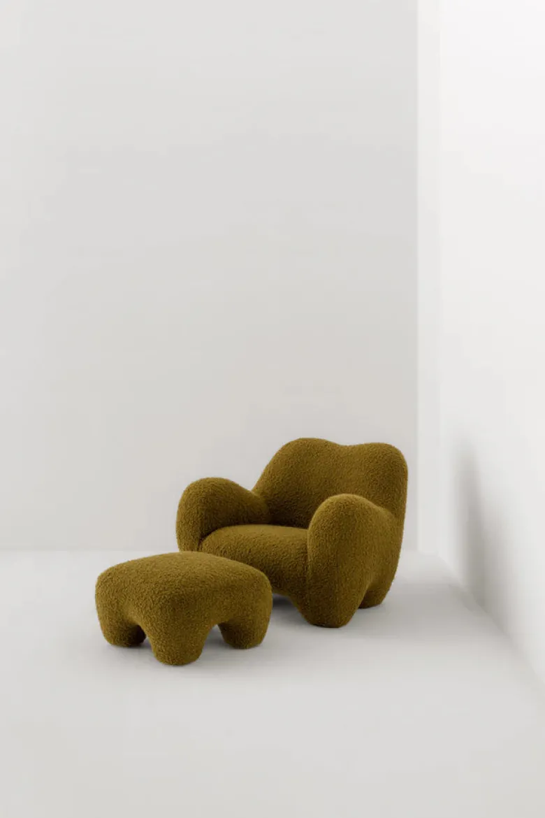 Gummy Footstool