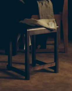 Low Stool 01