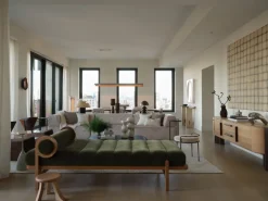 Mano Pendant