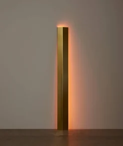 Mano Standing Light