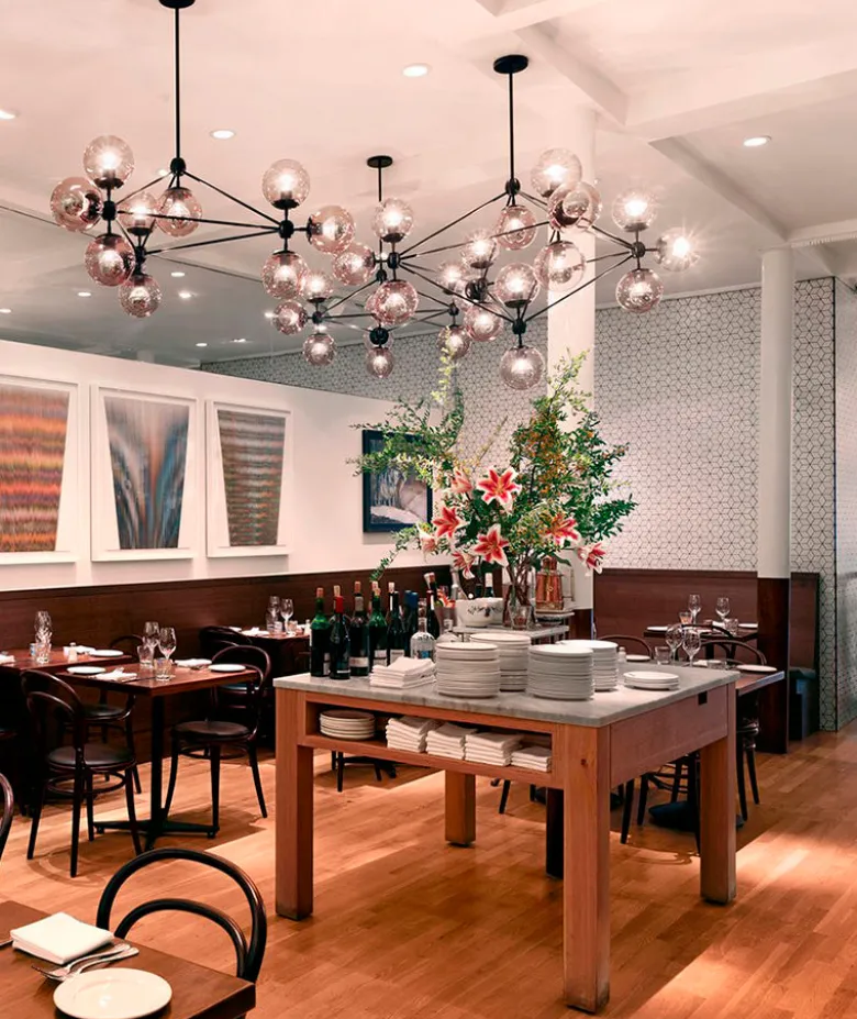 Modo Chandelier - 4 Sided, 15 Globes