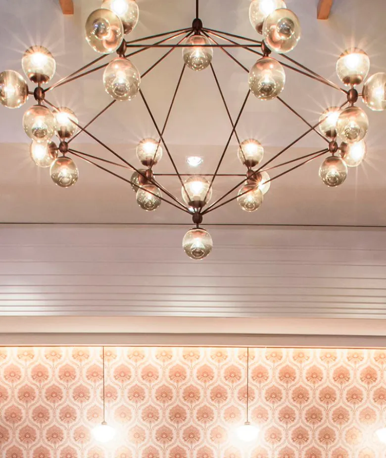 Modo Chandelier - 8 Sided, 27 Globes