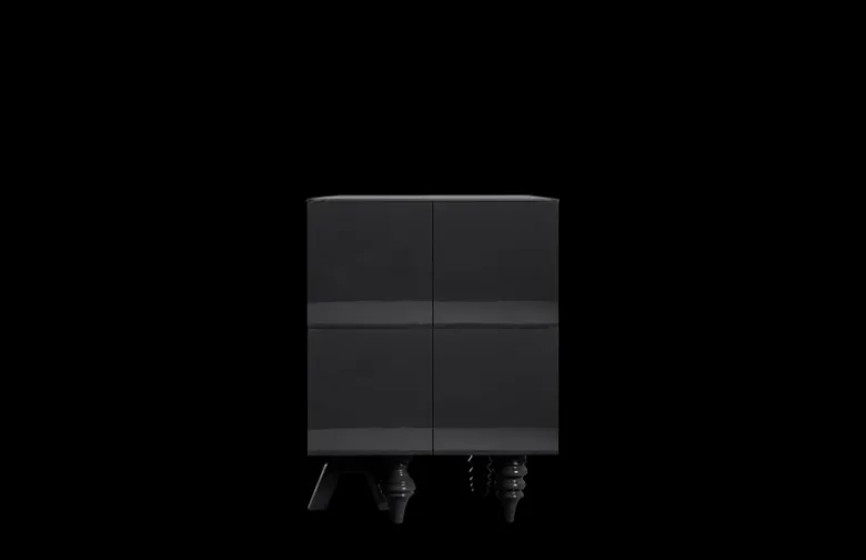 Multileg Cabinet