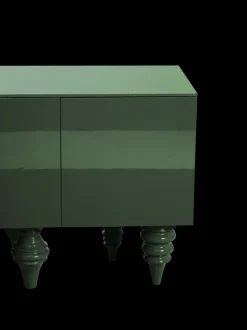 Multileg Cabinet