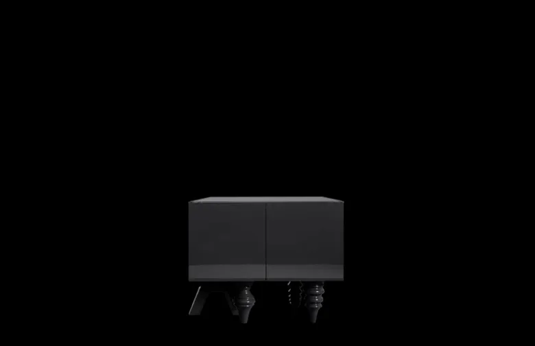 Multileg Cabinet