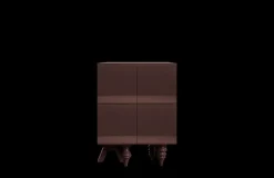 Multileg Cabinet
