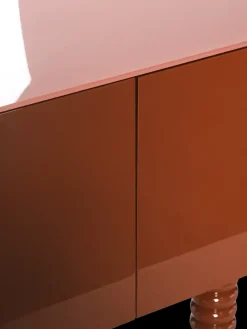 Multileg Cabinet