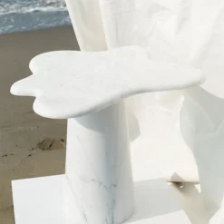Ondamarmo Side Table