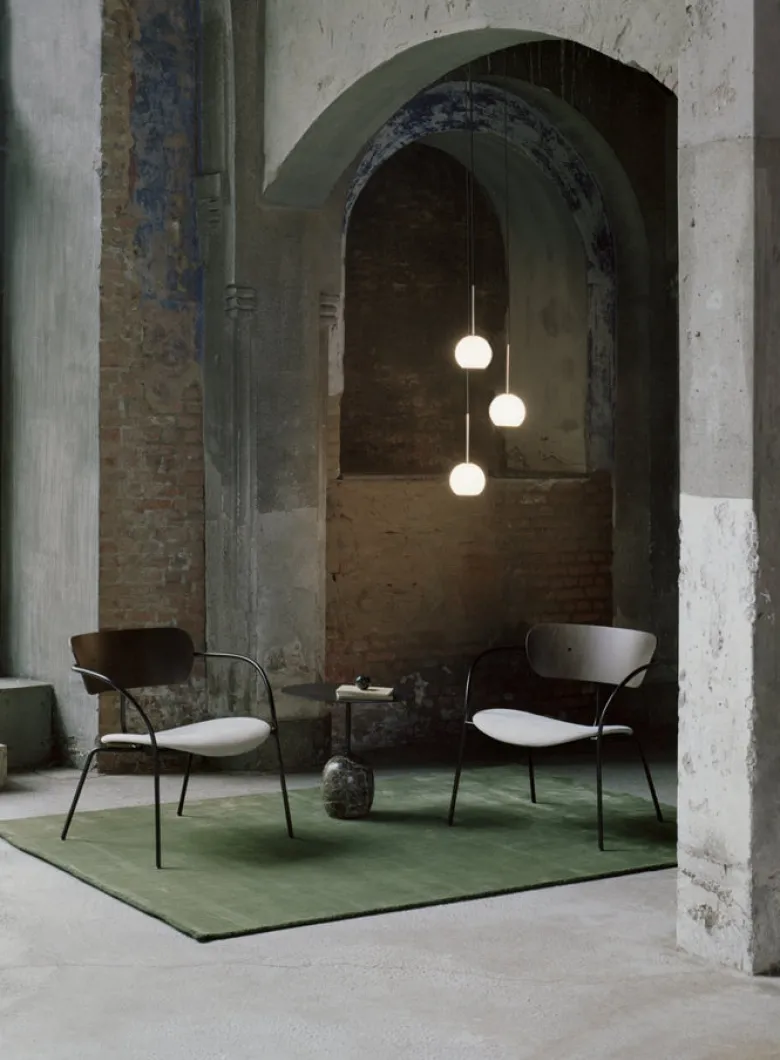 Pavilion Lounge Chair AV6
