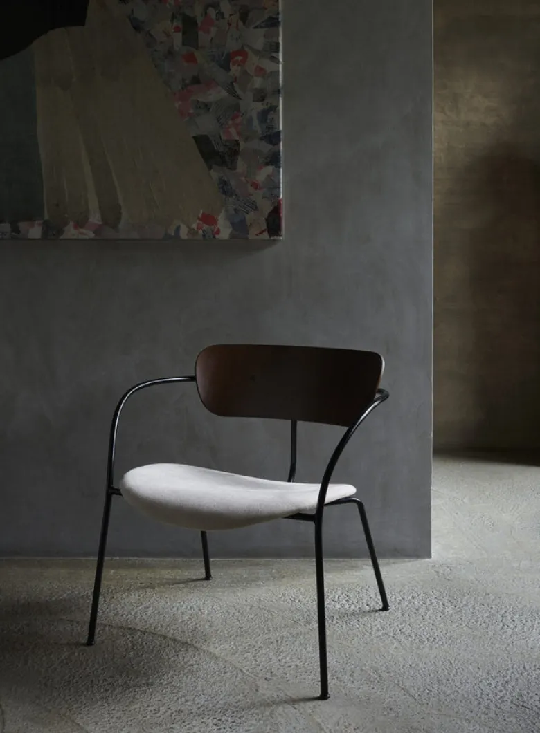 Pavilion Lounge Chair AV6