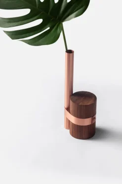 Pós-Tropical Vase