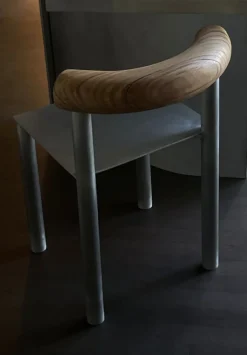Reflection chair