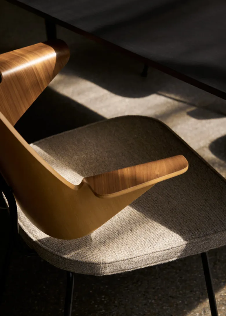 RFH RD7 Armchair