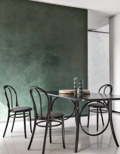Ring Dining Table