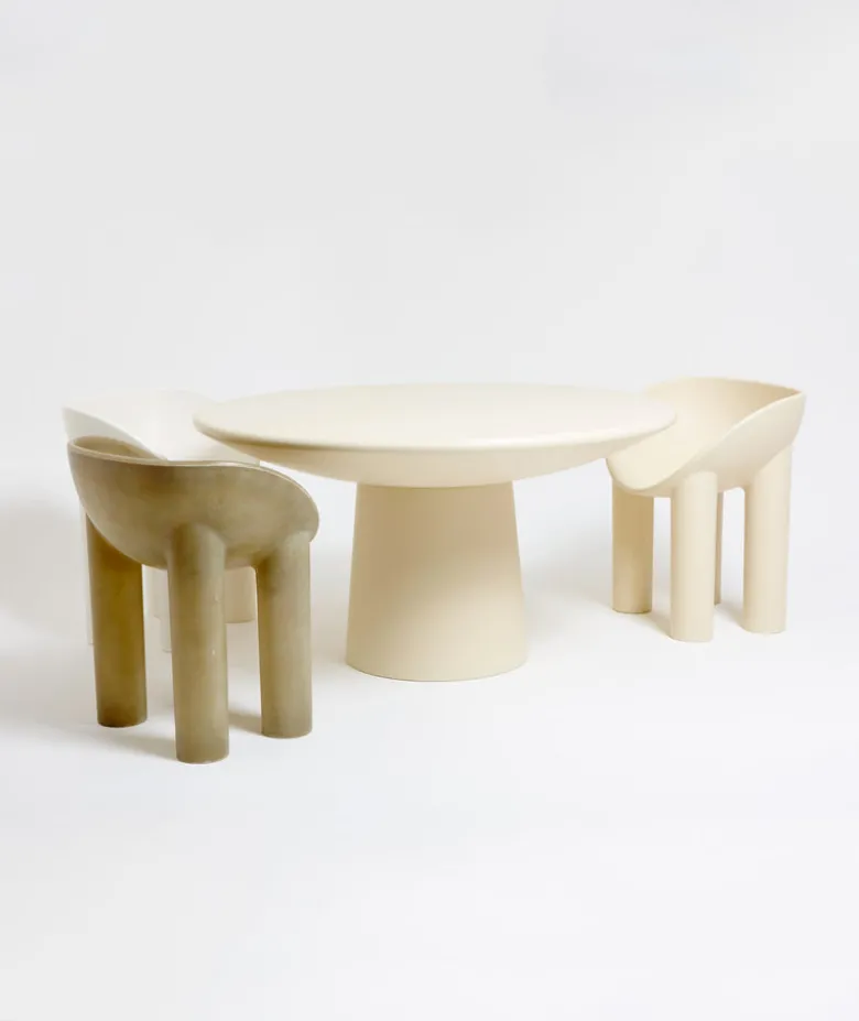 Roly Poly Dining Table
