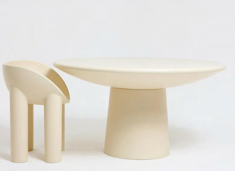 Roly Poly Dining Table