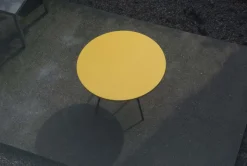 Round Table