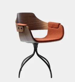 Showtime Chair
