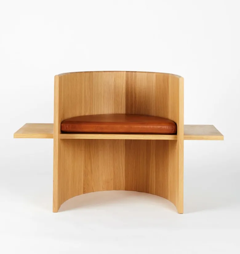 Sit, Set Chair