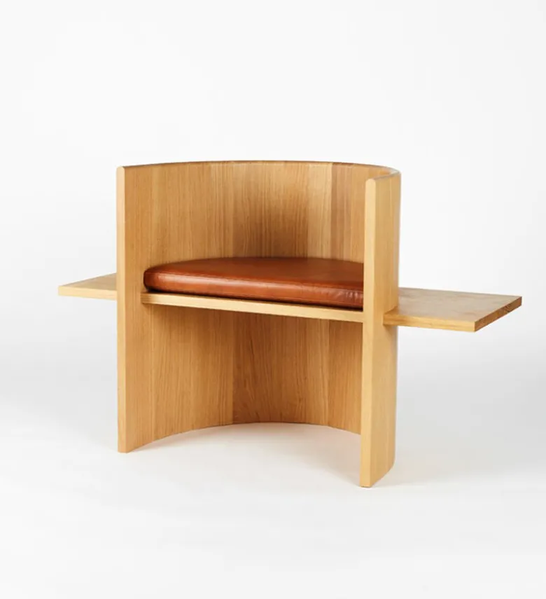 Sit, Set Chair