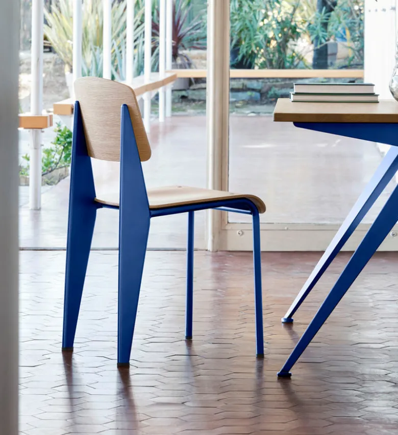 Standard Chair