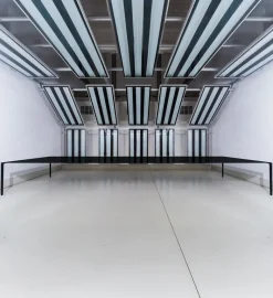 Surface Table