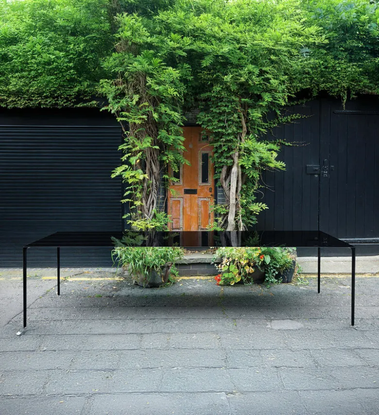 Surface Table