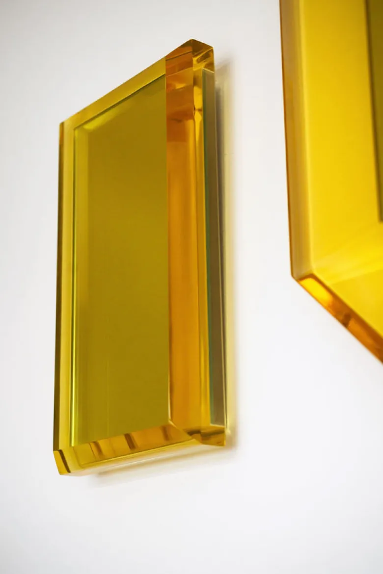 Tact & Trace Mirrors