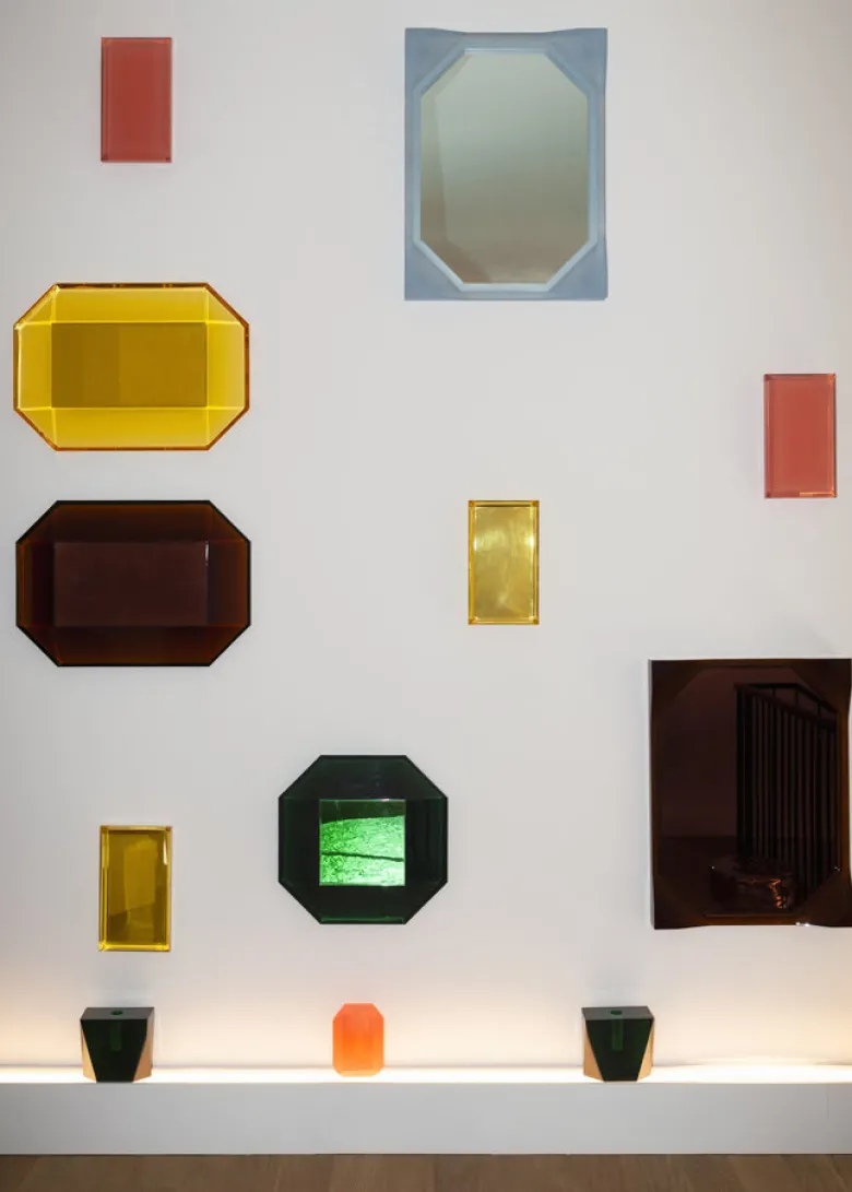 Tact & Trace Mirrors