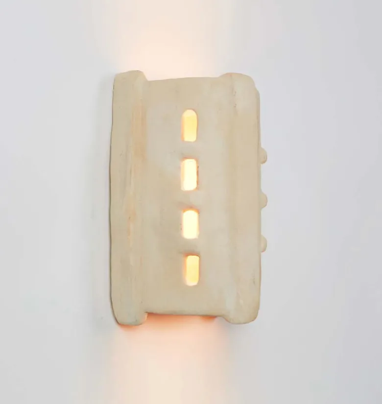 Taqa Sconce